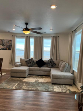 Spacious 3-Bed Home in Frederick